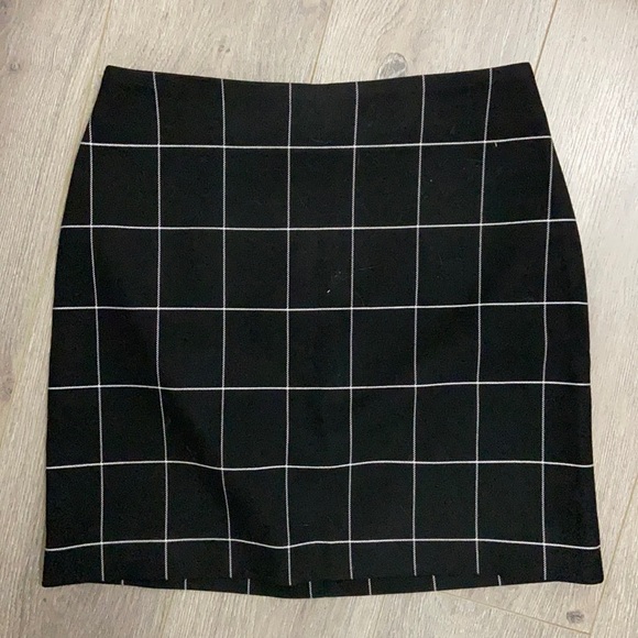 HM size 2 skirt - Picture 1 of 2